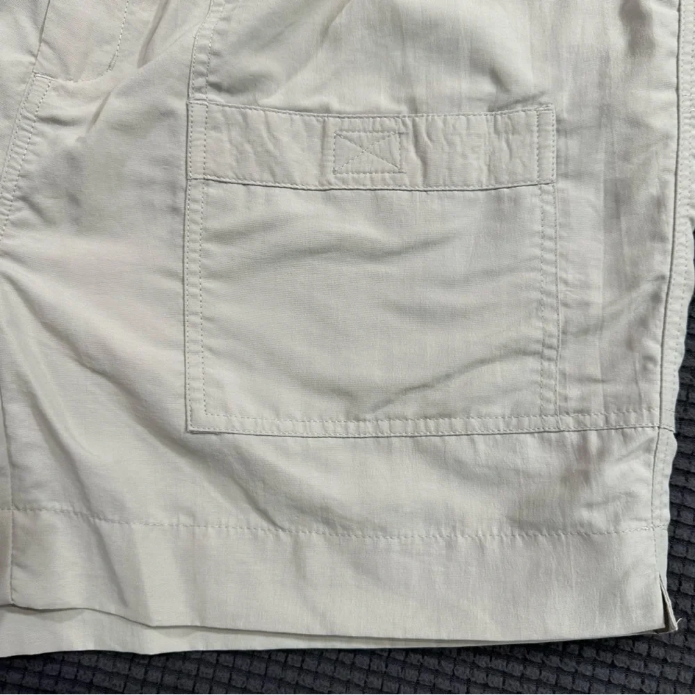 Reel Legends Tan Fishing Shorts Mens 38 Elastic Waist Performance Boat Shorts - Picture 2 of 6